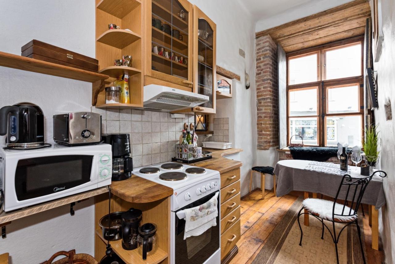 Historical Two-Bedroom Apartment With Sauna, Jacuzzi And Fireplace Talin Exterior foto